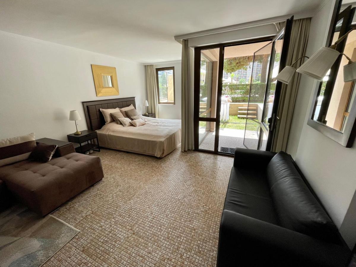 Royal Beach Apartments - 5M To Pool, 100M To Beach Sunny Beach Exterior photo