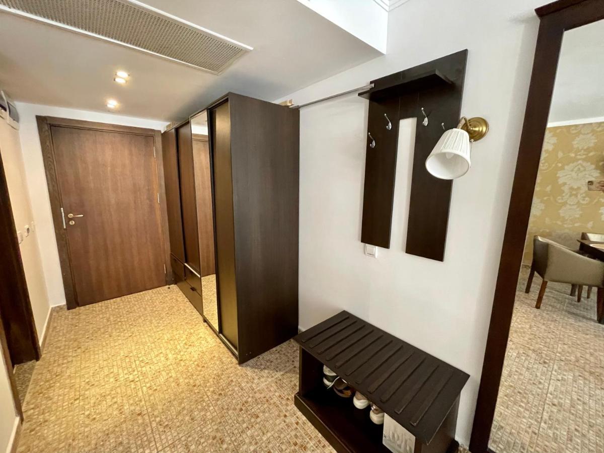 Royal Beach Apartments - 5M To Pool, 100M To Beach Sunny Beach Exterior photo